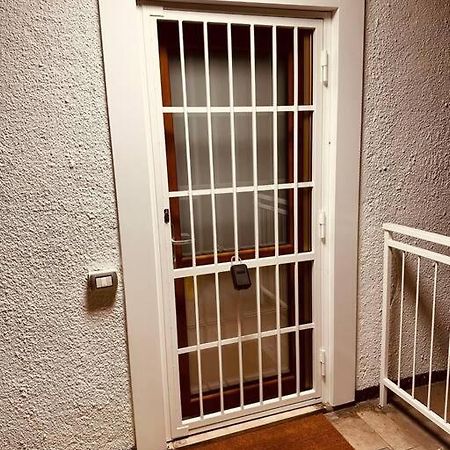 Malu Apartman Peschiera Borromeo Kültér fotó