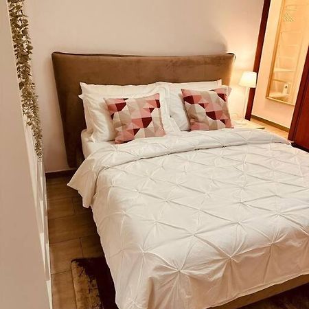 Malu Apartman Peschiera Borromeo Kültér fotó