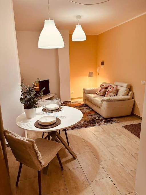 Malu Apartman Peschiera Borromeo Kültér fotó